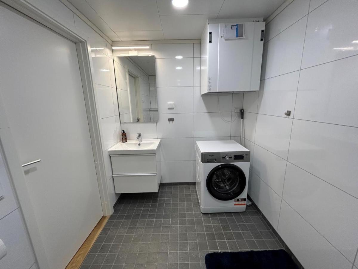 Lofoten Studio Apartment, Vestermyrveien 11 Svolvaer Ngoại thất bức ảnh